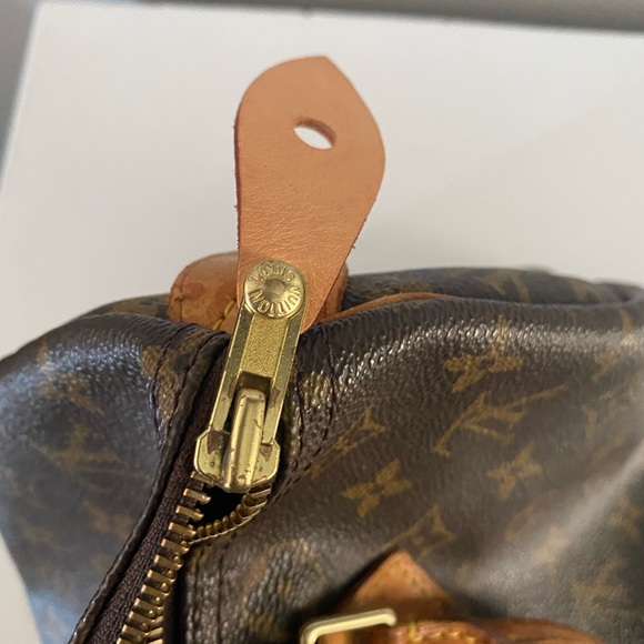 Louis Vuitton Speedy 30 Authentic - Picture 6 of 15